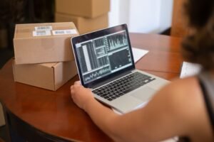 How to Sell Digital Products Without Inventory